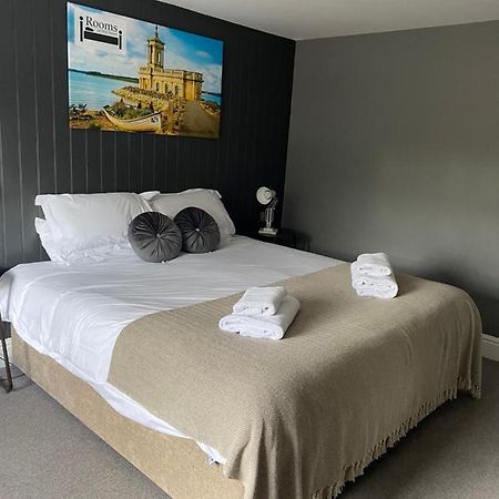Rooms At Mill Street Окем Екстериор снимка