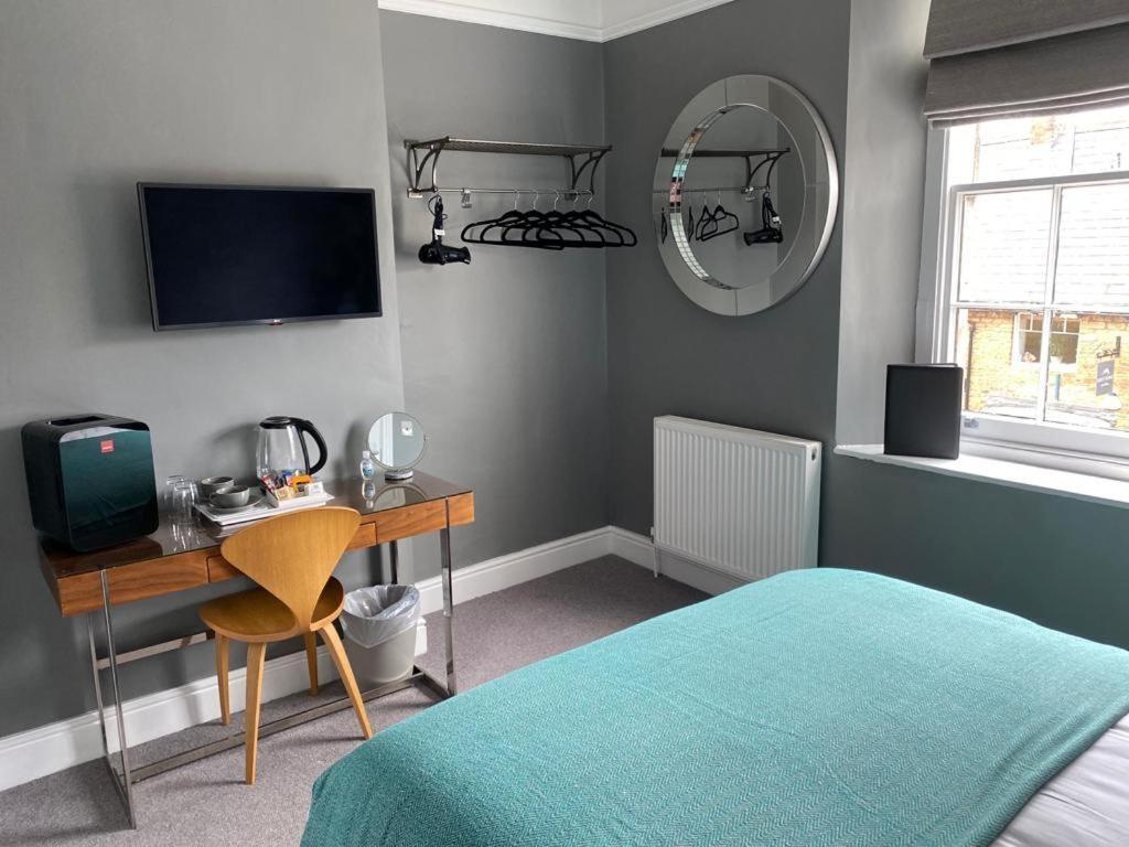 Rooms At Mill Street Окем Екстериор снимка